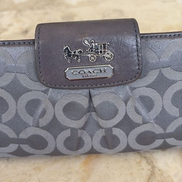 Coach Madison Op Art Sateen Grey & Pink Leather Wallet Signature Monogram - Picture 3 of 12